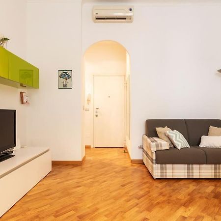 Eva Flexyrent Apartment Milan Bagian luar foto