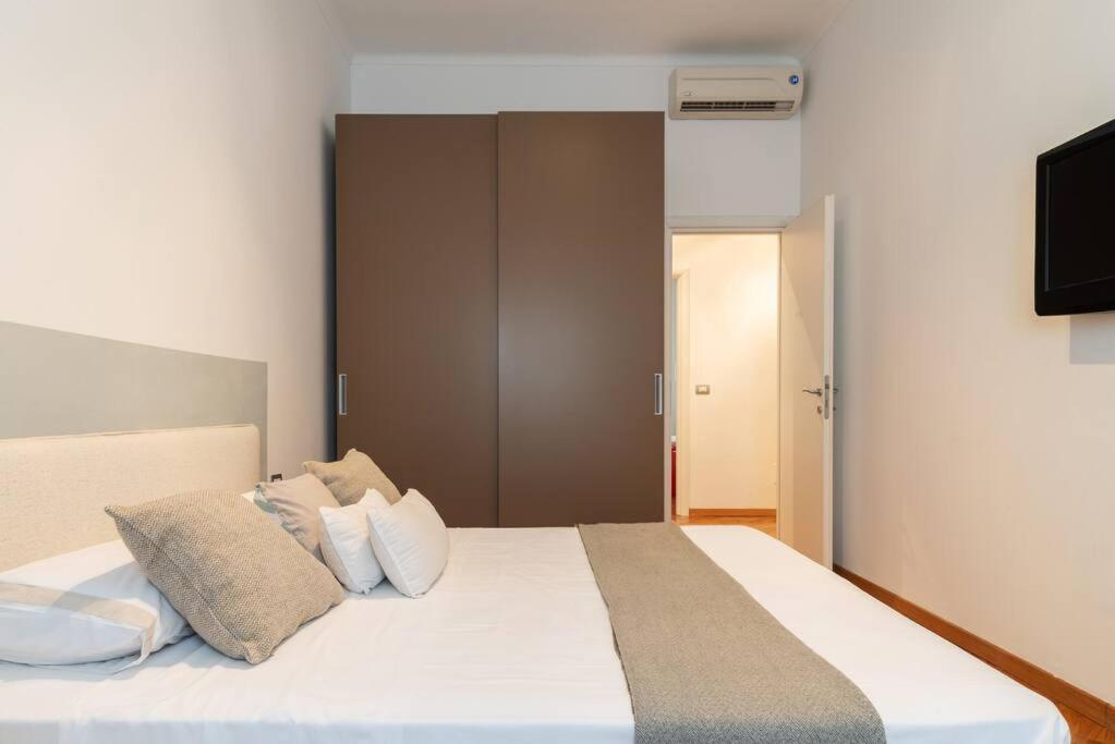 Eva Flexyrent Apartment Milan Bagian luar foto
