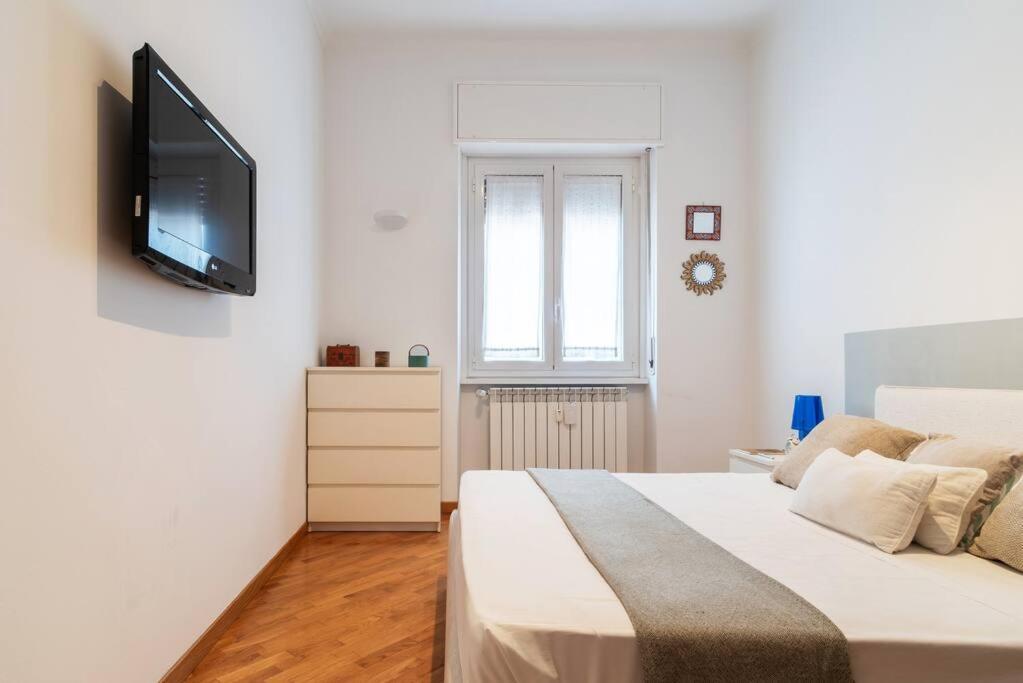 Eva Flexyrent Apartment Milan Bagian luar foto
